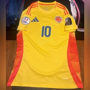 2024 Columbia Home Kit w/ James #10